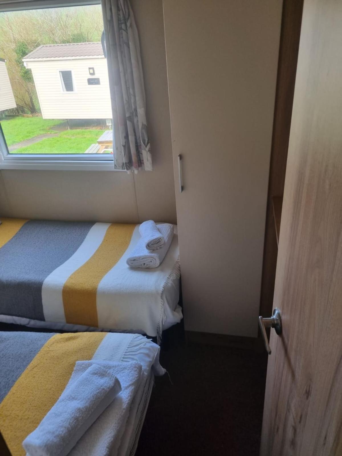 Newquay Bay Porth Caravan - 6 Berth Exterior foto